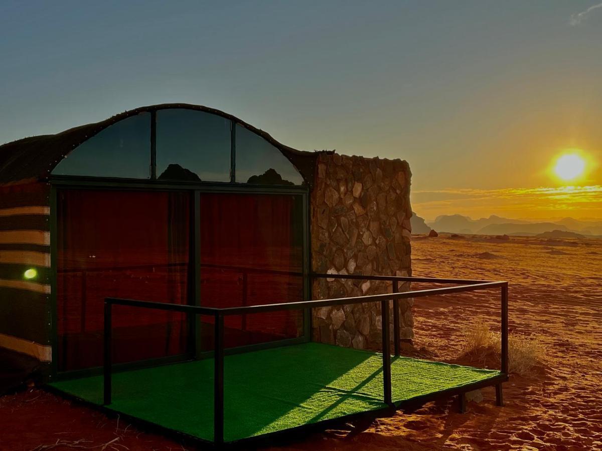 Wadi Rum Shooting Stars Camp Exterior foto