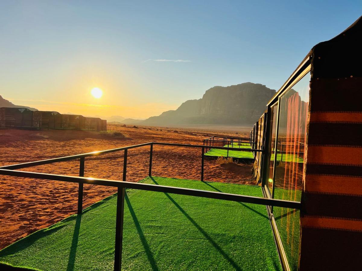 Wadi Rum Shooting Stars Camp Exterior foto
