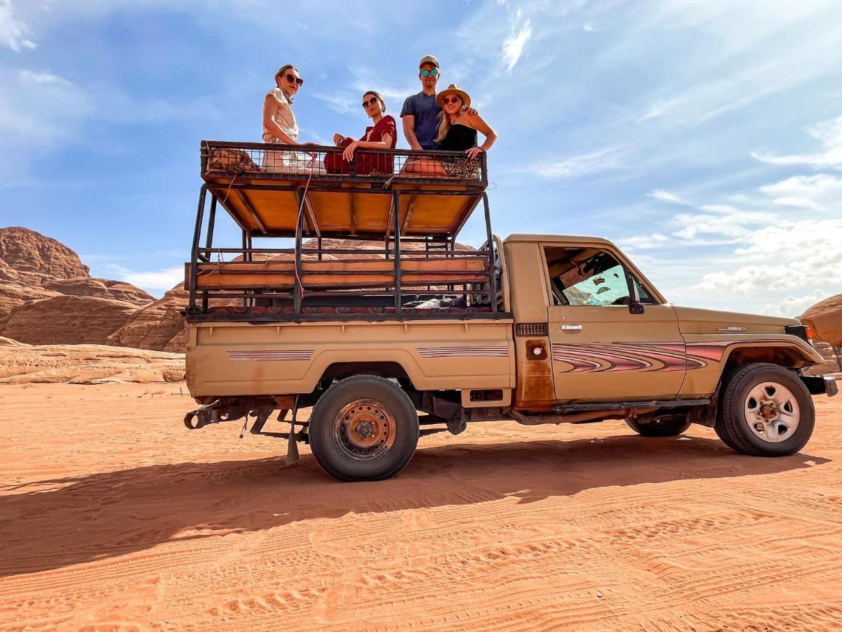 Wadi Rum Shooting Stars Camp Exterior foto