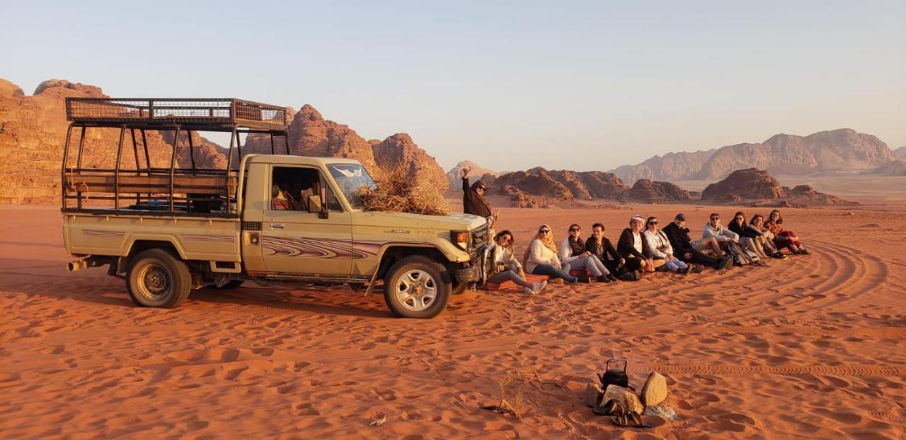 Wadi Rum Shooting Stars Camp Exterior foto